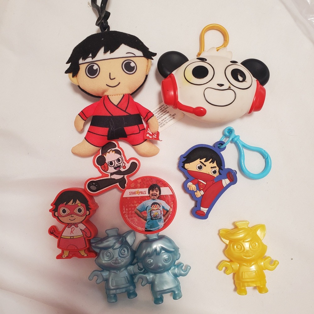 Ryans World Toy Lot Red Titan Combo Panda Star Pals Keychain Figures Bundle